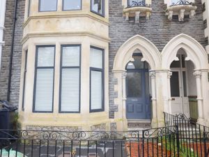 Photo 9- click for photo gallery